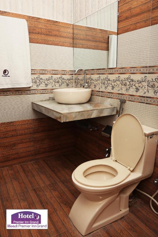 Premier Inn Johar Town Lahor Dış mekan fotoğraf