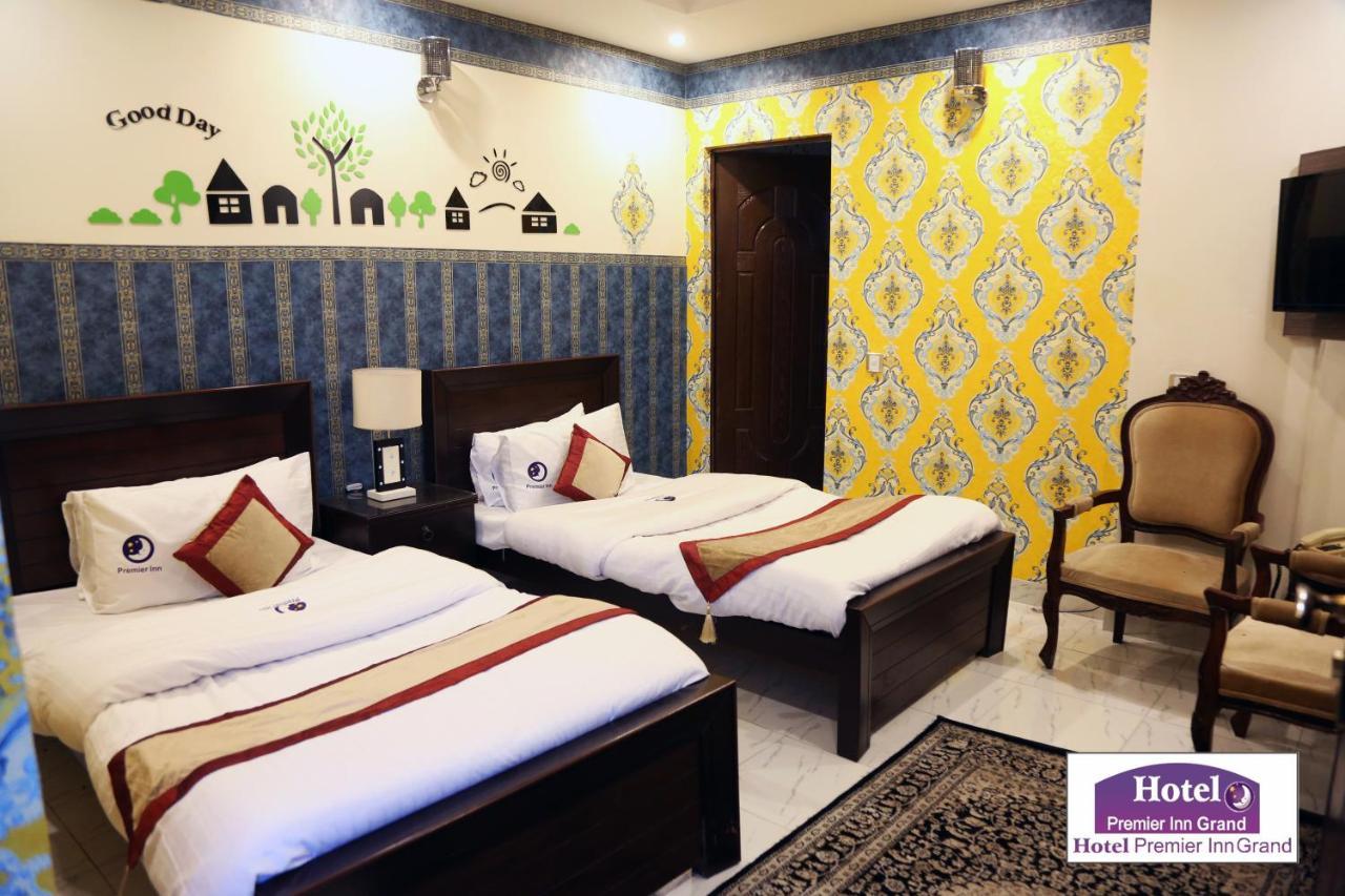 Premier Inn Johar Town Lahor Dış mekan fotoğraf