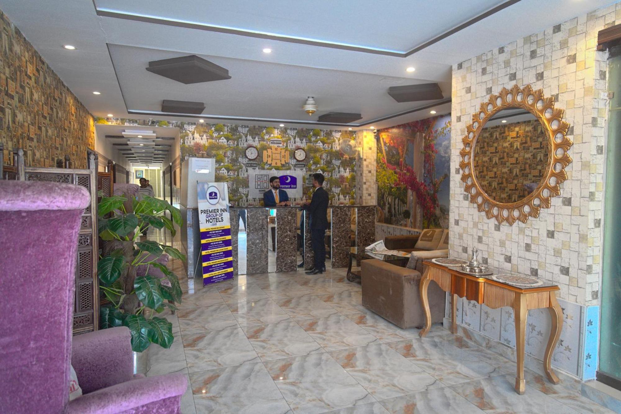 Premier Inn Johar Town Lahor Dış mekan fotoğraf