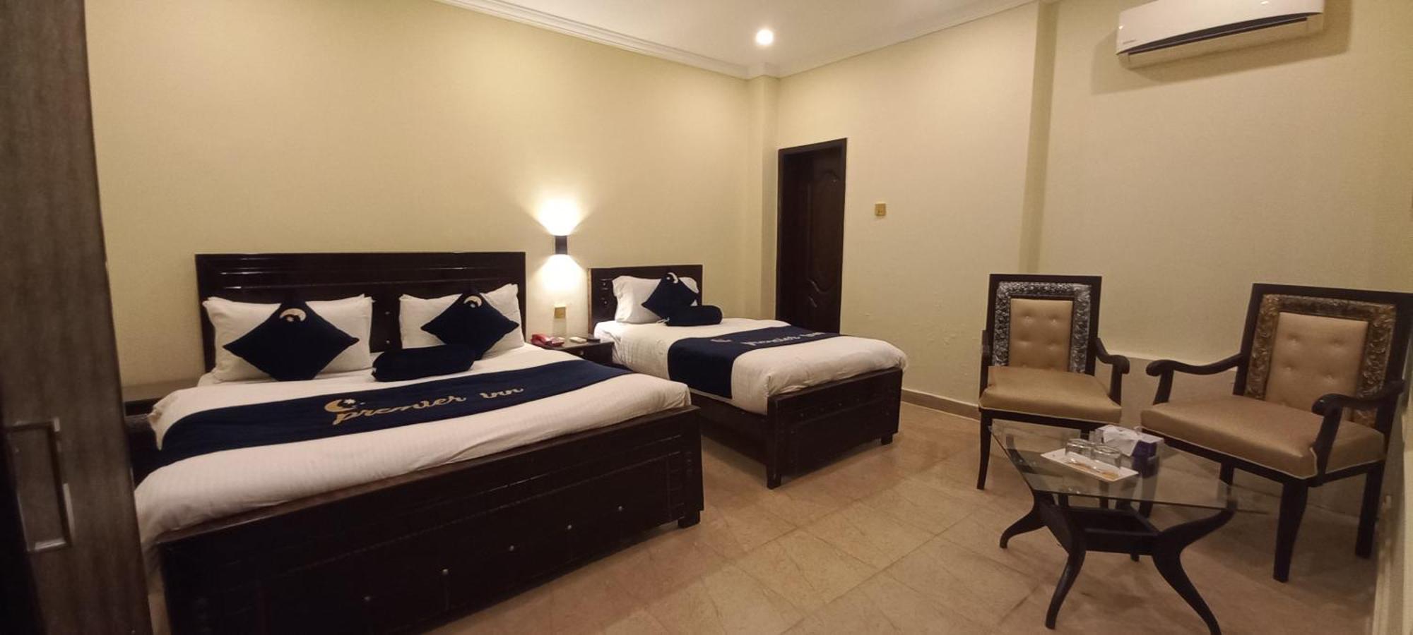 Premier Inn Johar Town Lahor Dış mekan fotoğraf